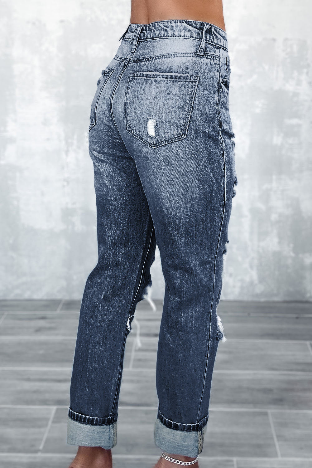 Wash Frayed Slim Fit High Waist Jeans