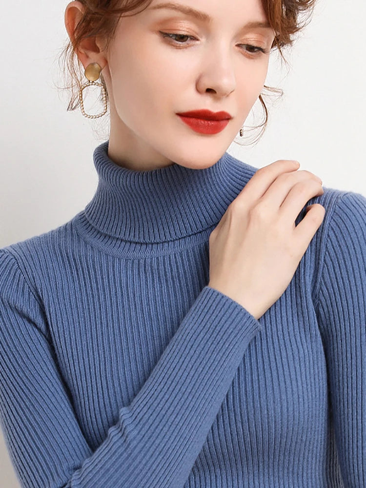 Cozy Women's Turtleneck Sweater